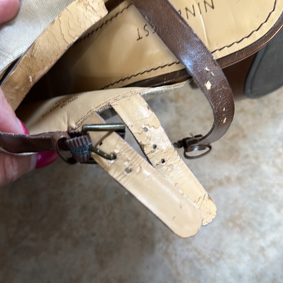 Nine West canvas pumps - Picture 3 of 3